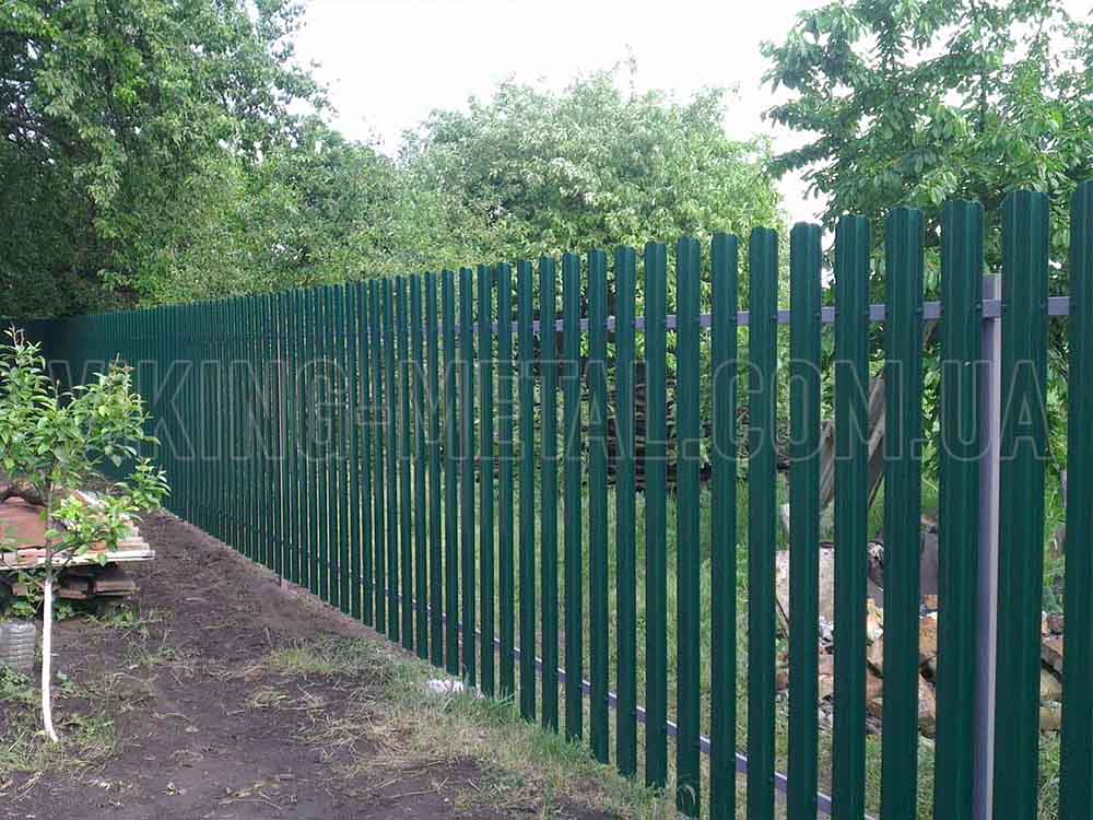 Замовити паркан із штахетнику в Харкові за дуже вигідною ціною